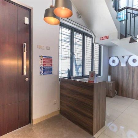 Oyo Life 3246 Walnut Inn G-10 Telukjambe Exterior foto